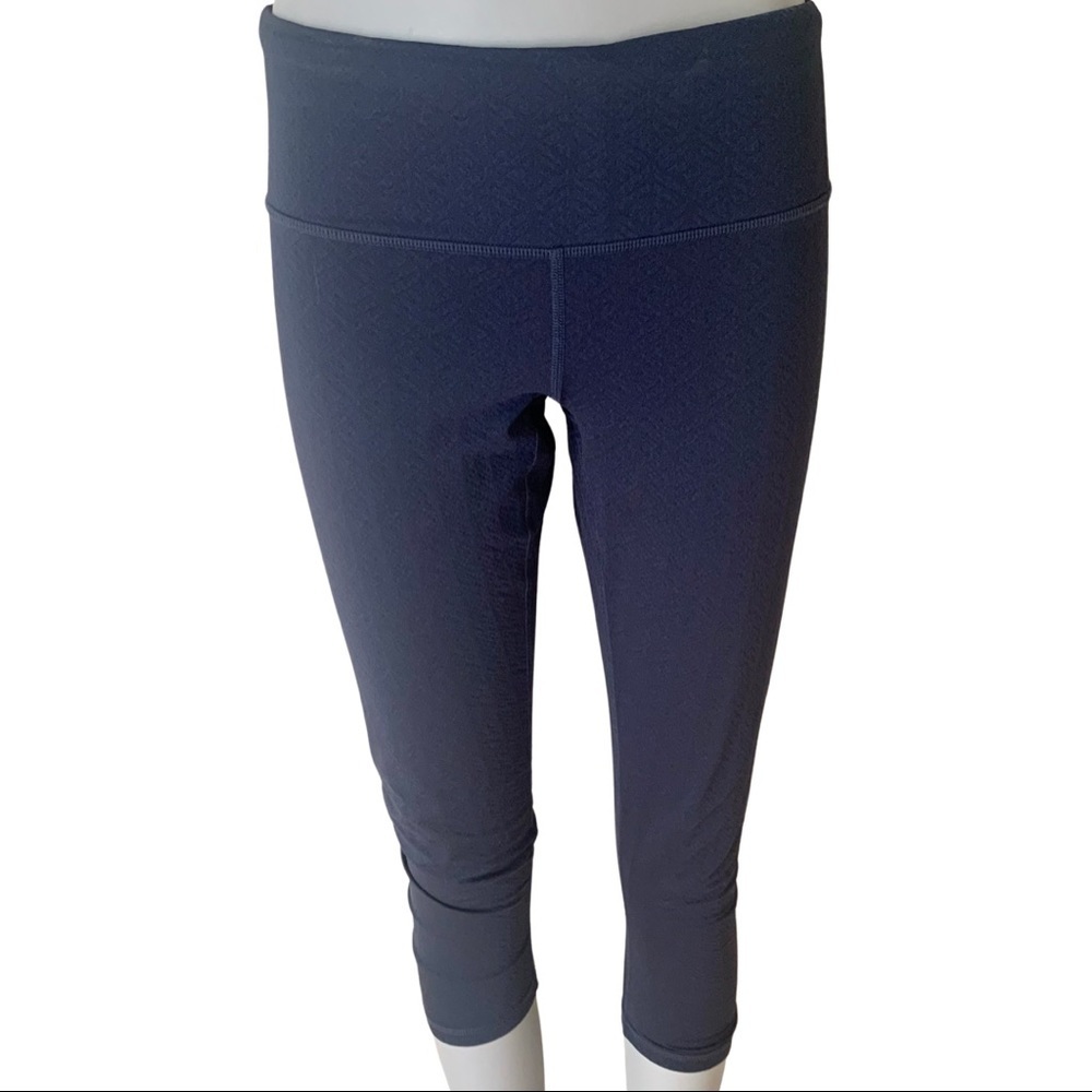 PRANA Textured Ruched Cropped Capri Blue Leggings